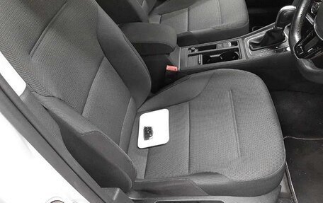 Volkswagen Golf VII, 2018 год, 1 135 000 рублей, 8 фотография