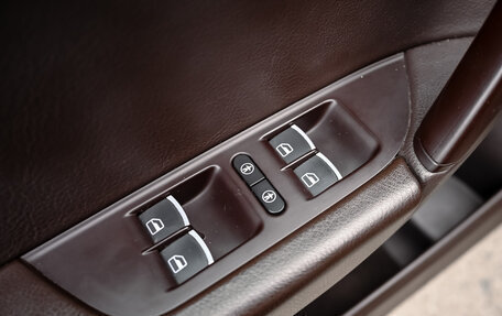 Volkswagen Touareg III, 2012 год, 2 470 000 рублей, 13 фотография
