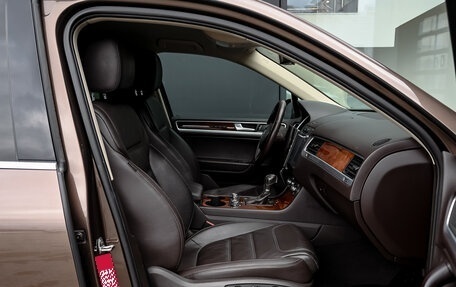 Volkswagen Touareg III, 2012 год, 2 470 000 рублей, 11 фотография