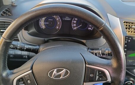 Hyundai Solaris II рестайлинг, 2011 год, 750 000 рублей, 15 фотография
