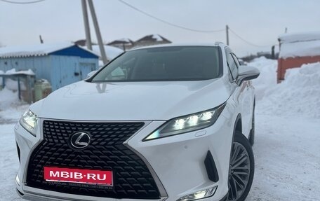 Lexus RX IV рестайлинг, 2021 год, 4 850 000 рублей, 1 фотография