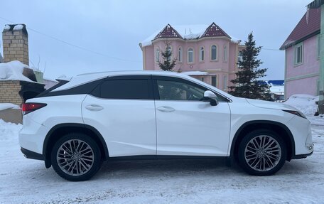 Lexus RX IV рестайлинг, 2021 год, 4 850 000 рублей, 8 фотография