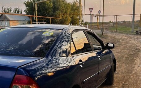 Toyota Corolla, 2004 год, 310 000 рублей, 3 фотография