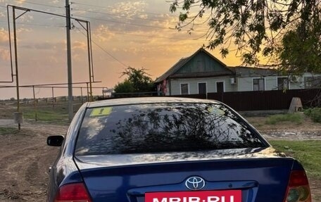 Toyota Corolla, 2004 год, 310 000 рублей, 2 фотография
