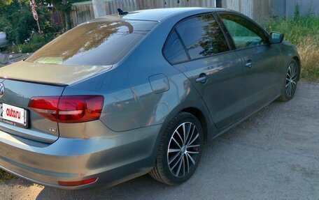 Volkswagen Jetta VI, 2016 год, 1 500 000 рублей, 2 фотография