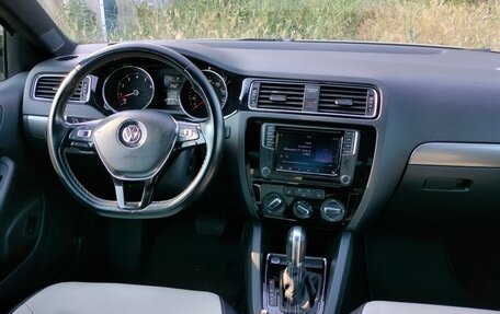 Volkswagen Jetta VI, 2016 год, 1 500 000 рублей, 9 фотография