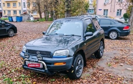 Toyota RAV4, 1997 год, 450 000 рублей, 4 фотография