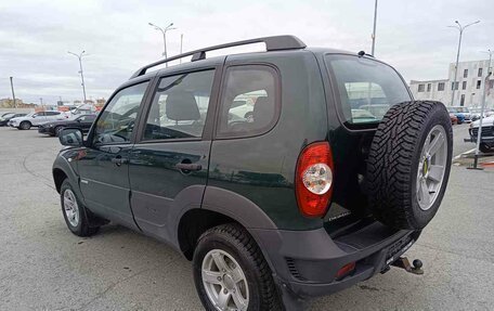 Chevrolet Niva I рестайлинг, 2015 год, 945 000 рублей, 5 фотография