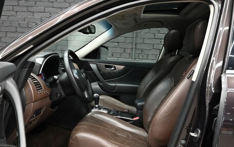 Infiniti FX II, 2008 год, 1 560 000 рублей, 10 фотография