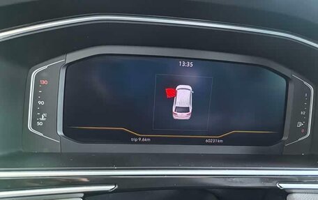 Volkswagen Tiguan II, 2023 год, 2 400 000 рублей, 9 фотография