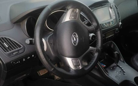 Hyundai ix35 I рестайлинг, 2011 год, 1 150 000 рублей, 8 фотография