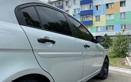 Hyundai Verna II, 2007 год, 550 000 рублей, 2 фотография