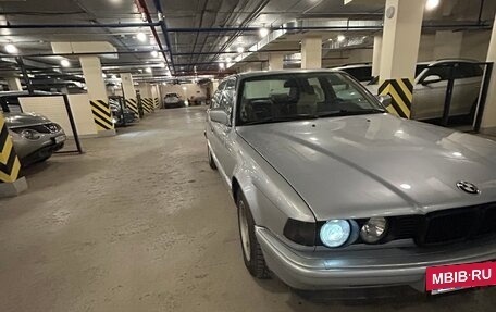 BMW 7 серия, 1987 год, 700 000 рублей, 3 фотография