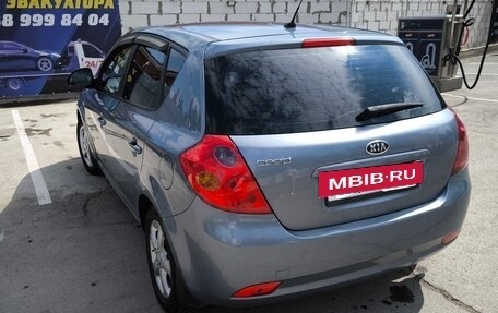 KIA cee'd I рестайлинг, 2009 год, 675 000 рублей, 3 фотография