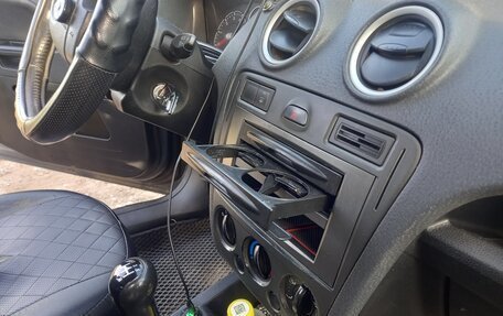 Ford Fusion I, 2007 год, 300 000 рублей, 16 фотография