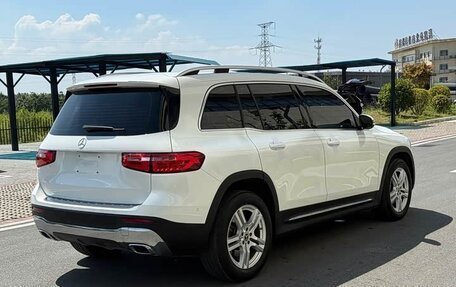 Mercedes-Benz GLB, 2021 год, 2 050 000 рублей, 4 фотография