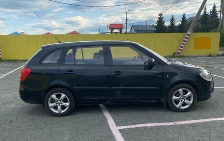 Skoda Fabia II, 2008 год, 450 000 рублей, 4 фотография