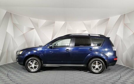 Mitsubishi Outlander III рестайлинг 3, 2011 год, 865 650 рублей, 5 фотография
