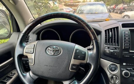 Toyota Land Cruiser 200, 2011 год, 3 000 000 рублей, 3 фотография