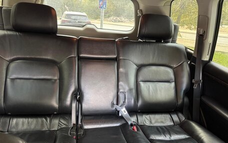 Toyota Land Cruiser 200, 2011 год, 3 000 000 рублей, 4 фотография