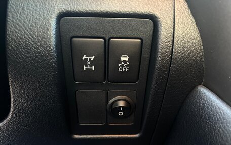 Toyota Land Cruiser 200, 2011 год, 3 000 000 рублей, 9 фотография