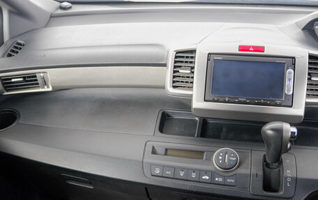 Honda Freed I, 2013 год, 1 149 000 рублей, 12 фотография
