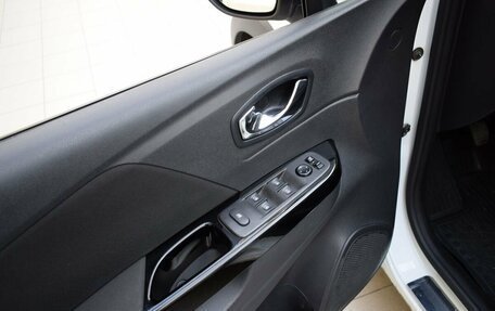 Renault Kaptur I рестайлинг, 2019 год, 1 590 000 рублей, 14 фотография