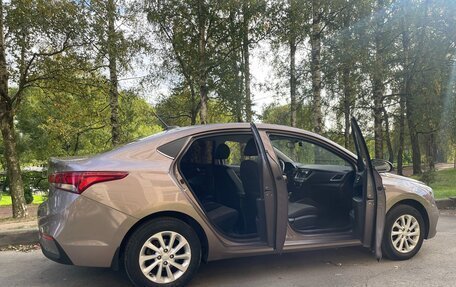 Hyundai Solaris II рестайлинг, 2018 год, 1 650 000 рублей, 2 фотография