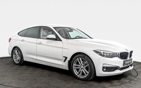 BMW 3 серия, 2019 год, 3 100 000 рублей, 3 фотография