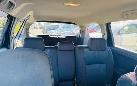 Toyota Wish II, 2015 год, 1 246 000 рублей, 14 фотография