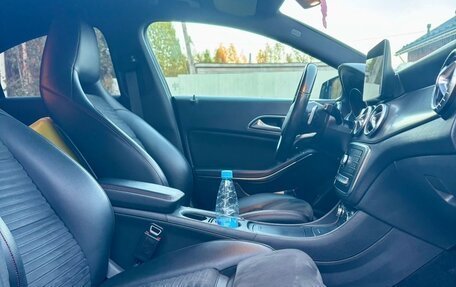 Mercedes-Benz CLA, 2019 год, 2 200 000 рублей, 8 фотография