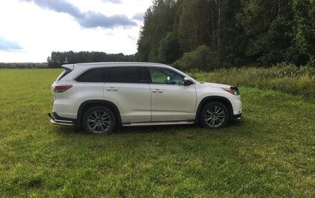 Toyota Highlander III, 2014 год, 2 900 000 рублей, 3 фотография