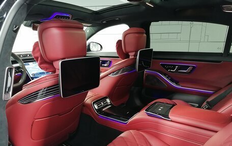 Mercedes-Benz S-Класс, 2024 год, 22 600 000 рублей, 17 фотография
