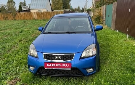 KIA Rio II, 2011 год, 595 000 рублей, 1 фотография