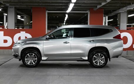 Mitsubishi Pajero Sport III рестайлинг, 2017 год, 2 849 000 рублей, 8 фотография