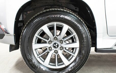 Mitsubishi Pajero Sport III рестайлинг, 2017 год, 2 849 000 рублей, 23 фотография