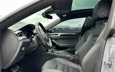 Volkswagen Passat CC, 2021 год, 2 600 000 рублей, 8 фотография