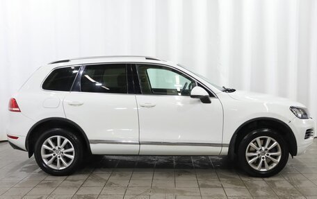 Volkswagen Touareg III, 2012 год, 2 000 000 рублей, 7 фотография