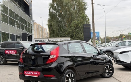Hyundai Solaris II рестайлинг, 2015 год, 1 099 000 рублей, 4 фотография