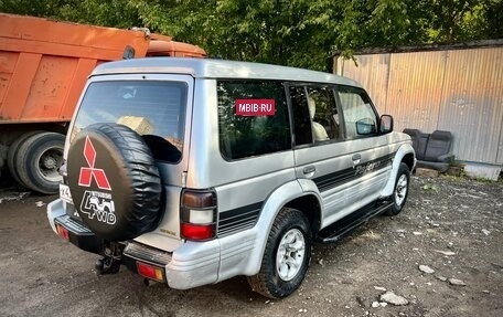 Mitsubishi Pajero III рестайлинг, 1997 год, 450 000 рублей, 3 фотография