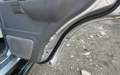 Mitsubishi Pajero III рестайлинг, 1997 год, 450 000 рублей, 18 фотография