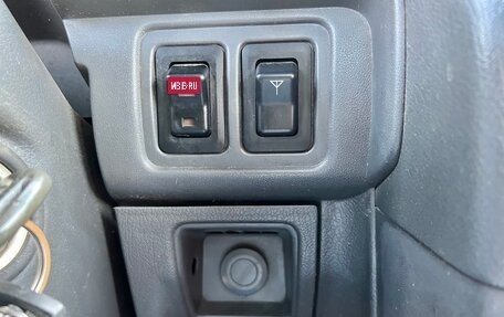 Mitsubishi Pajero III рестайлинг, 1997 год, 450 000 рублей, 29 фотография