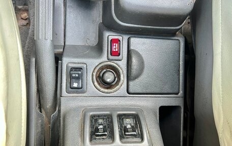 Mitsubishi Pajero III рестайлинг, 1997 год, 450 000 рублей, 30 фотография