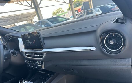 KIA K3, 2024 год, 2 810 000 рублей, 22 фотография