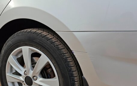 Hyundai Solaris II рестайлинг, 2013 год, 850 000 рублей, 5 фотография