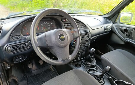 Chevrolet Niva I рестайлинг, 2016 год, 695 000 рублей, 18 фотография