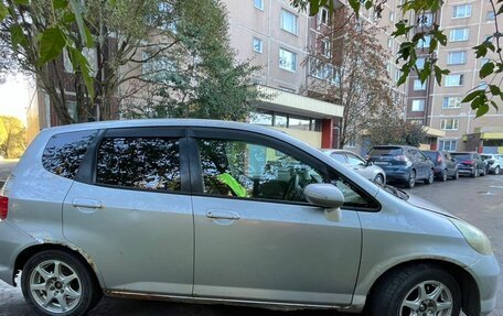 Honda Fit III, 2004 год, 165 000 рублей, 2 фотография