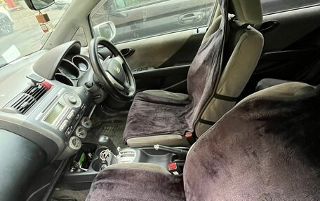 Honda Fit III, 2004 год, 165 000 рублей, 3 фотография