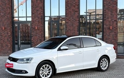 Volkswagen Jetta VI, 2014 год, 910 000 рублей, 1 фотография
