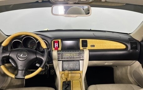 Lexus SC II рестайлинг, 2004 год, 1 599 000 рублей, 18 фотография